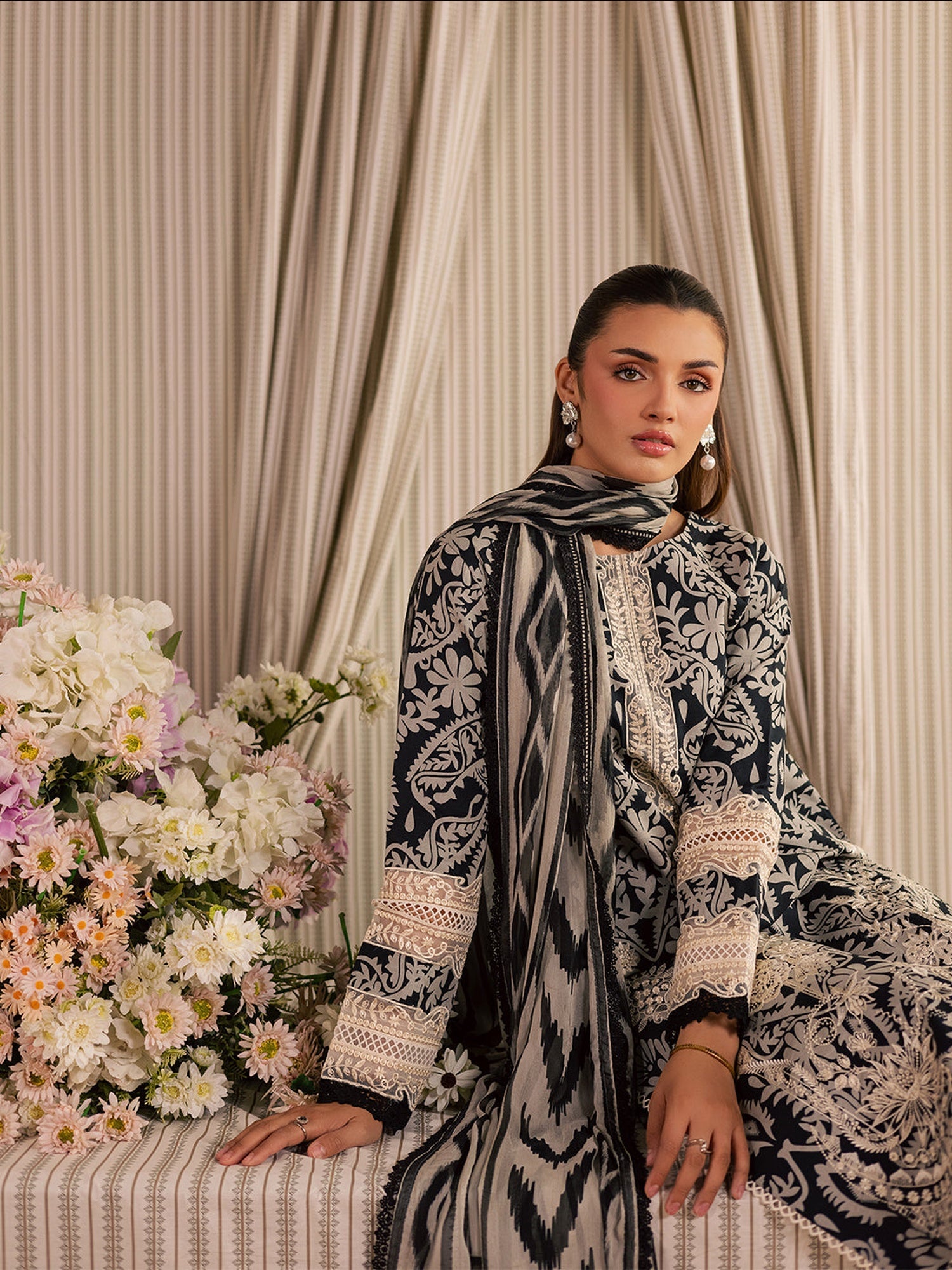 Black Mahnur Jahaan Lawn'26 Embroidered Stitched 3-Piece Suit-MJ-09