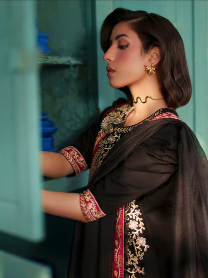 Black Mahnur Nilofer Luxury Lawn'26 Embroidered Stitched 3-Piece Suit-NL-12