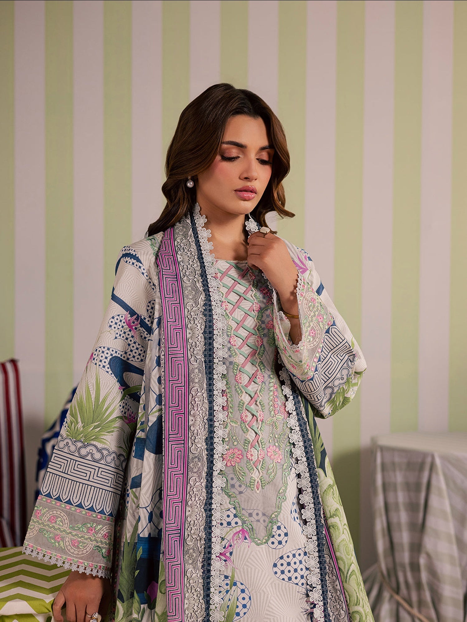 Ivory-Mahnur Afsana Lawn'26 Embroidered Unstitched 3-Piece Suit-AL-07