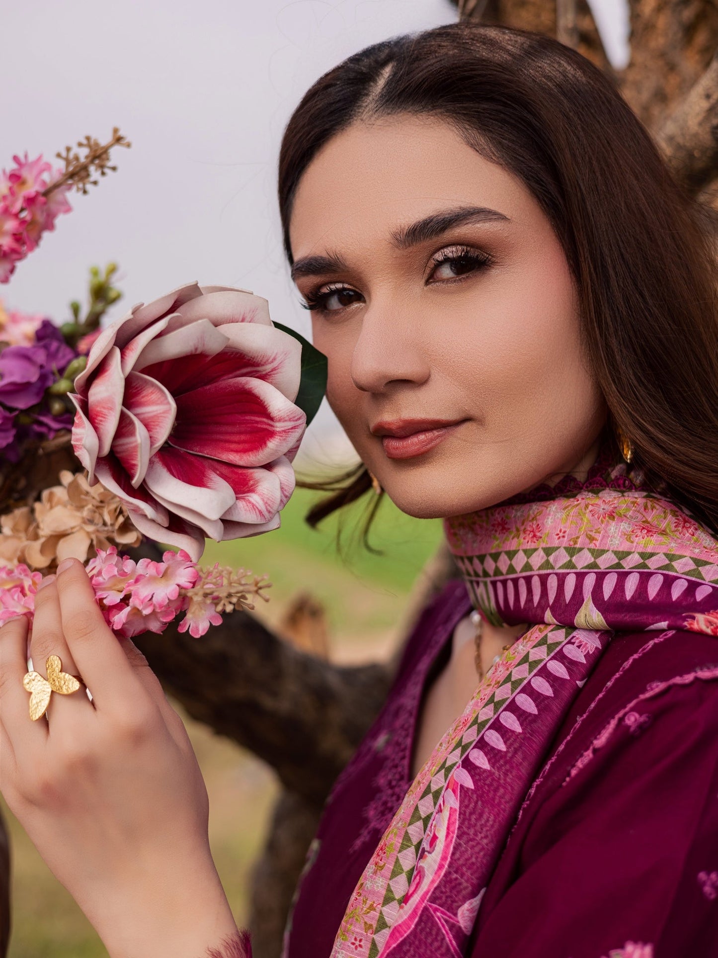 Magenta Parishay Dil e Raqsam Lawn'26 Embroidered Unstitched 3-Piece Suit-DR-07