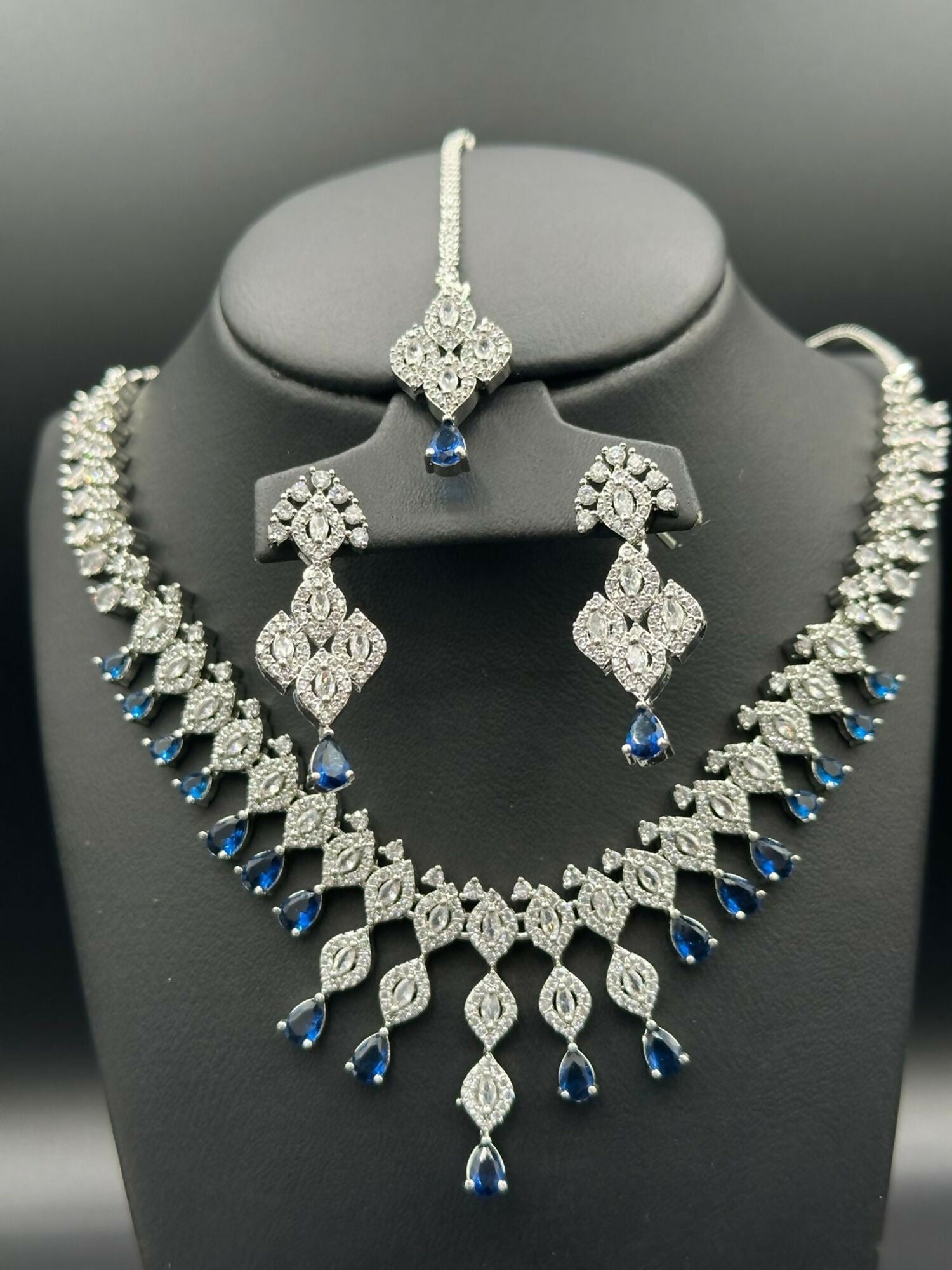 H&A Jewellery One Carat Silver Rhodium Plated Jewellery Set