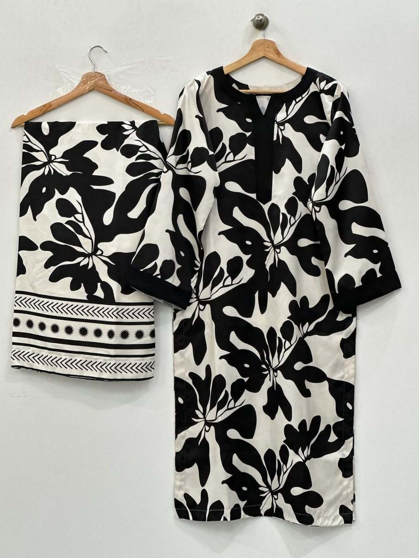 MH Cloth House Poly Lawn Printed Stitched 2-Piece Suit-Mun Baho
