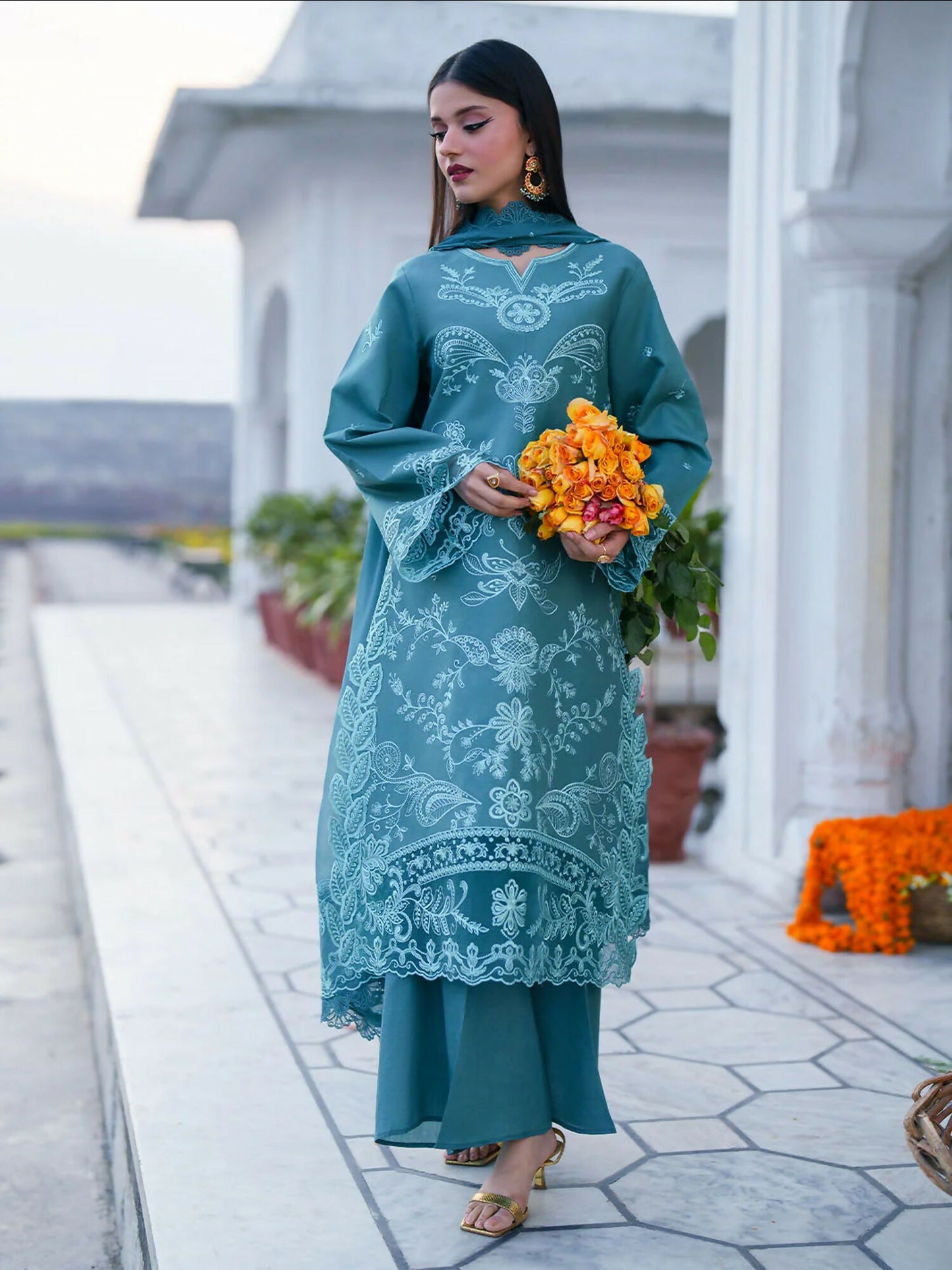 Mahnur Gul Luxury Lawn'26 Embroidered Unstitched 3-Piece Suit-G-009