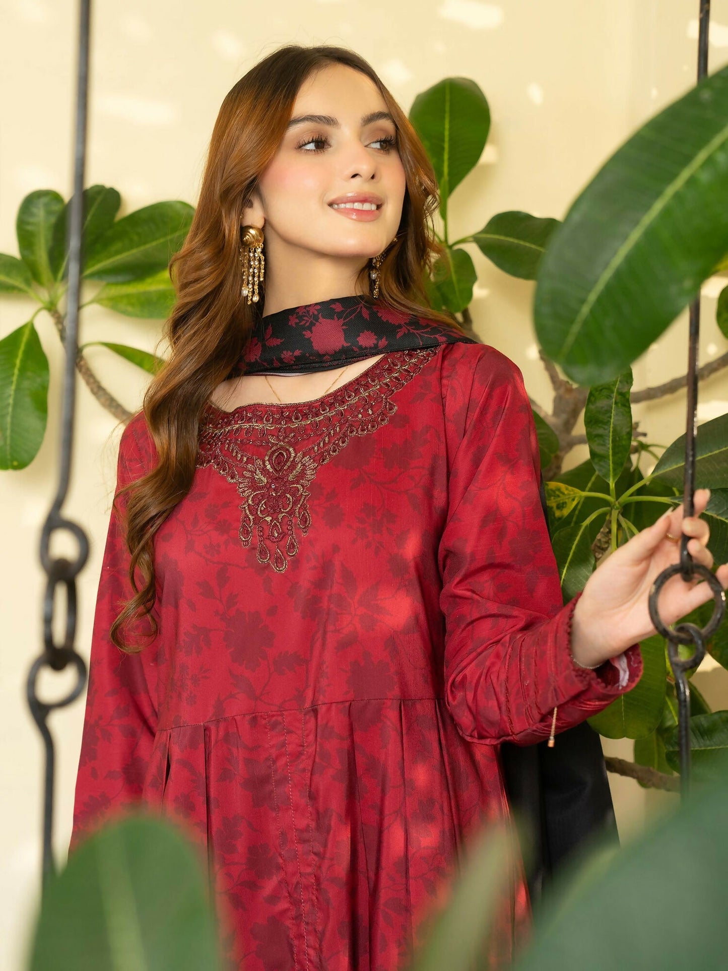 Panache Apparel Mah-e-Noor Khaddar Embroidered Stitched Suit-Merlot