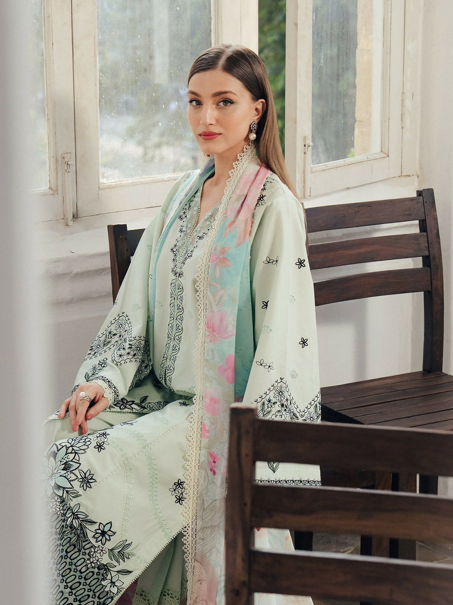 Afrozeh Day Break'26 Lawn Embroidered Unstitched 3-Piece Suit-Dewlit