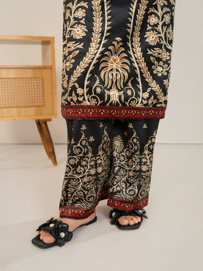 Stylish Collection Velvet Vogue Printed Co-Ord Set-Black Bloom