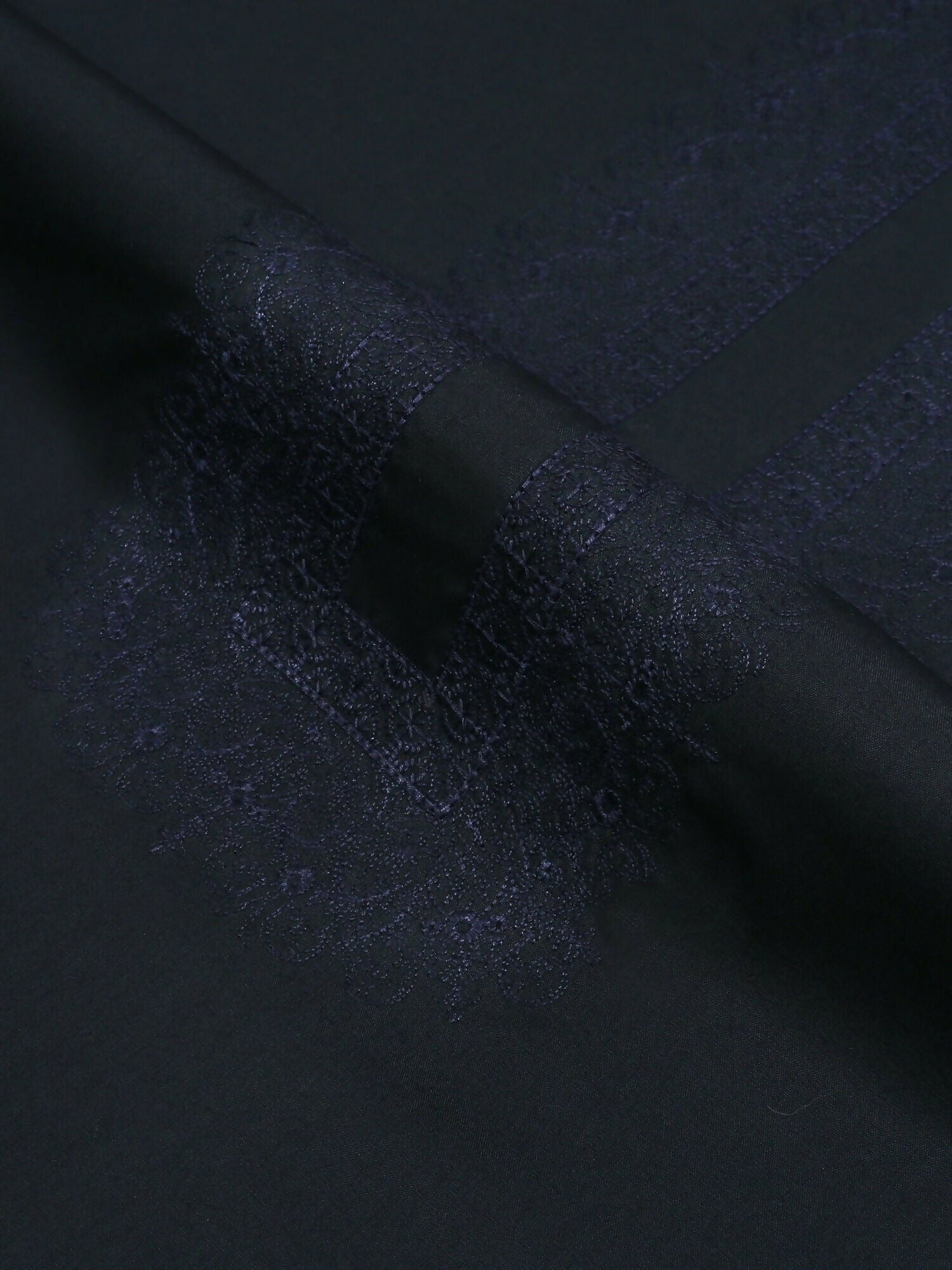 Fabrich Monochrome Edit'26 Cotton Embroidered Unstitched Shalwar Kameez–GTS-FE-026