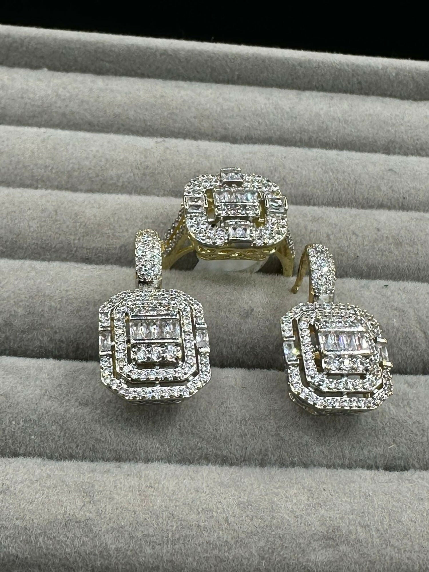 H&A Jewellery Earrings and Ring Set