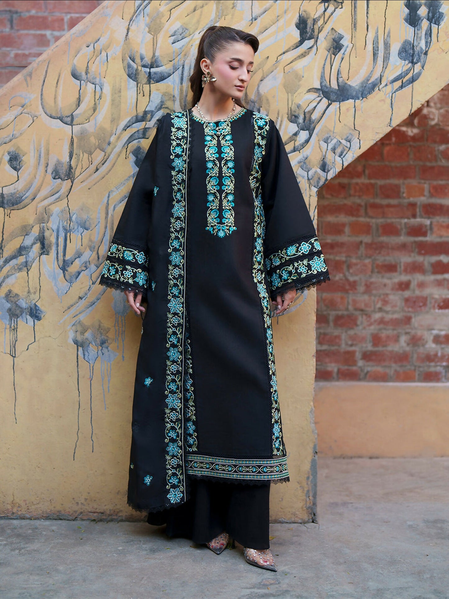 Mahnur Fiona Lawn'26 Embroidered Unstitched 3-Piece Suit-F-11