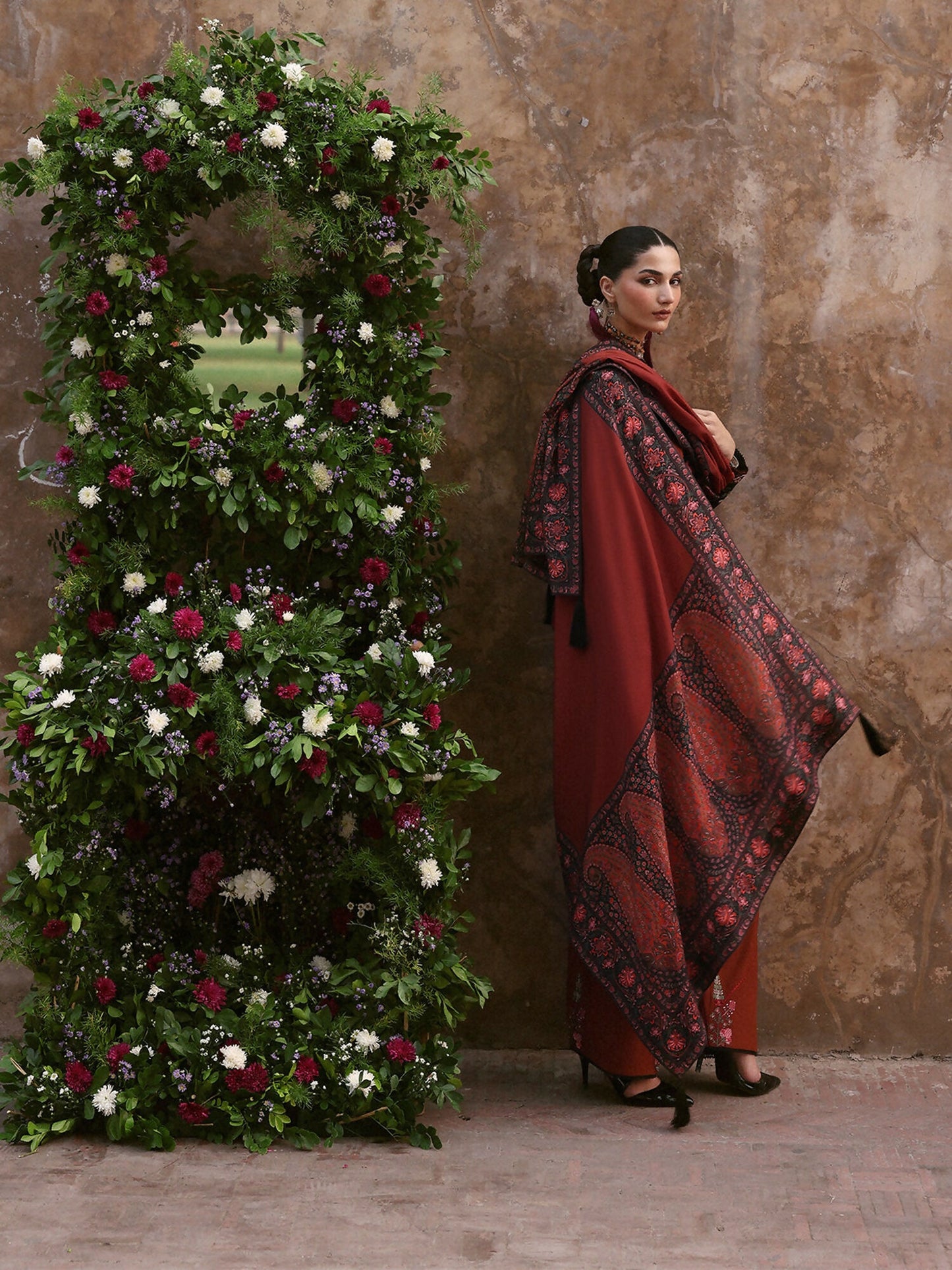 Jugnu By Hussain Rehar Khaddar'25 Embroidered Unstitched 3-Piece Suit-Parsa