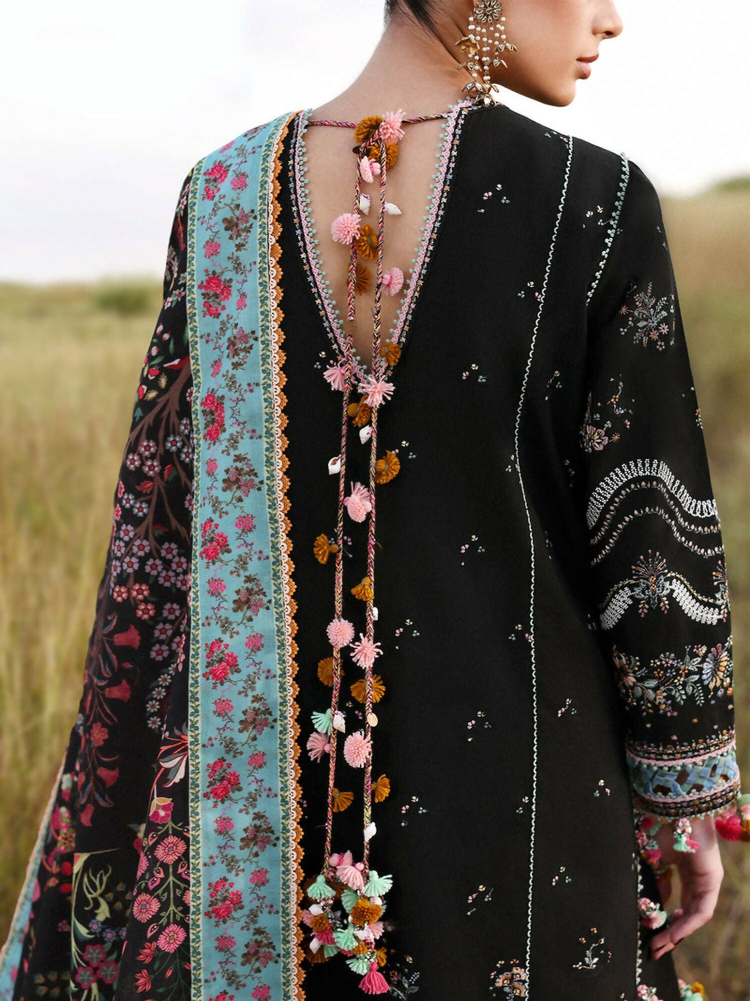 Hussain Rehar Khaddar'25 Embroidered Unstitched 3-Piece Suit-Malika