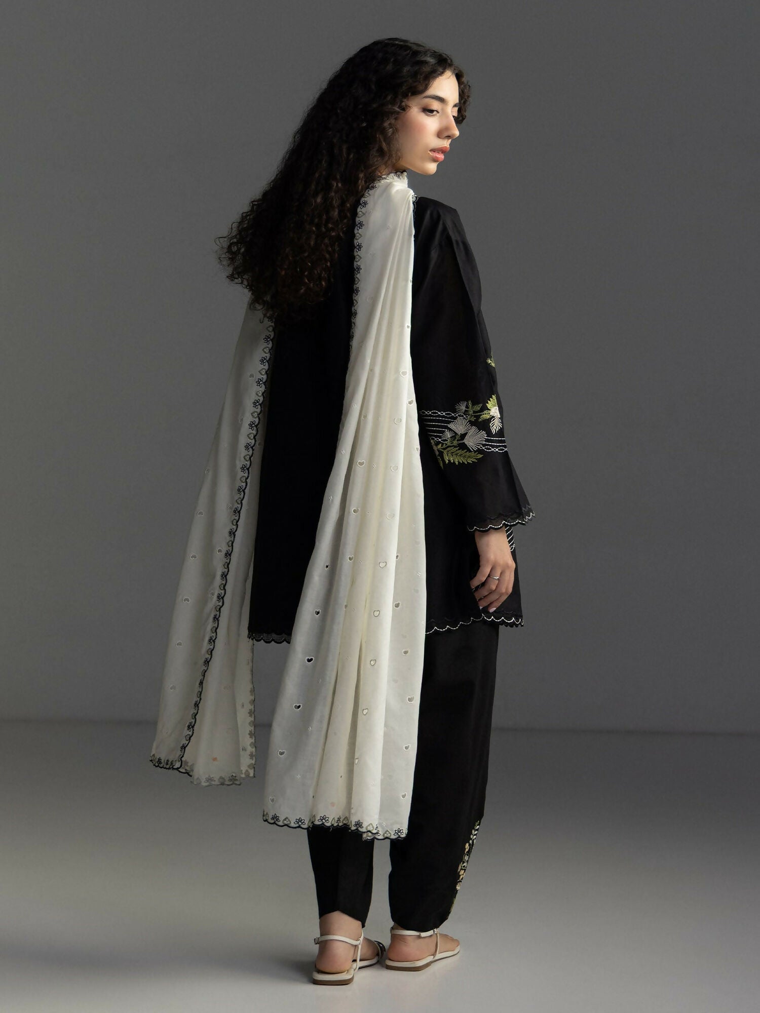 COCO by Zara Shahjahan Lawn'26 Embroidered Unstitched 3-Piece Suit-Evia-9A