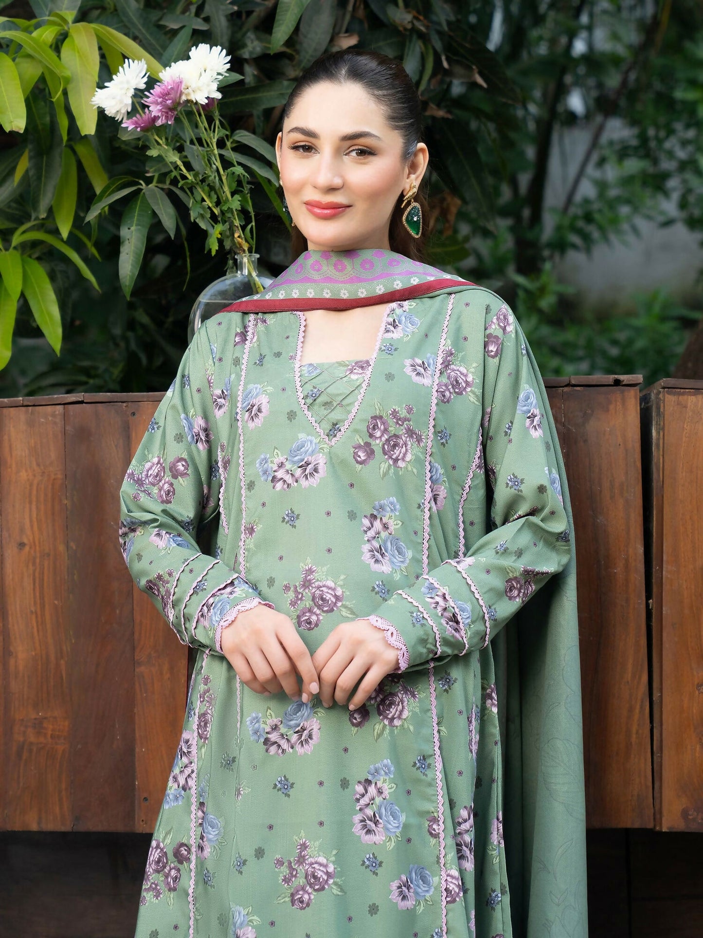 Panache Apparel Mah-e-Noor Khaddar Printed Stitched Suit-Pistachio Bloom