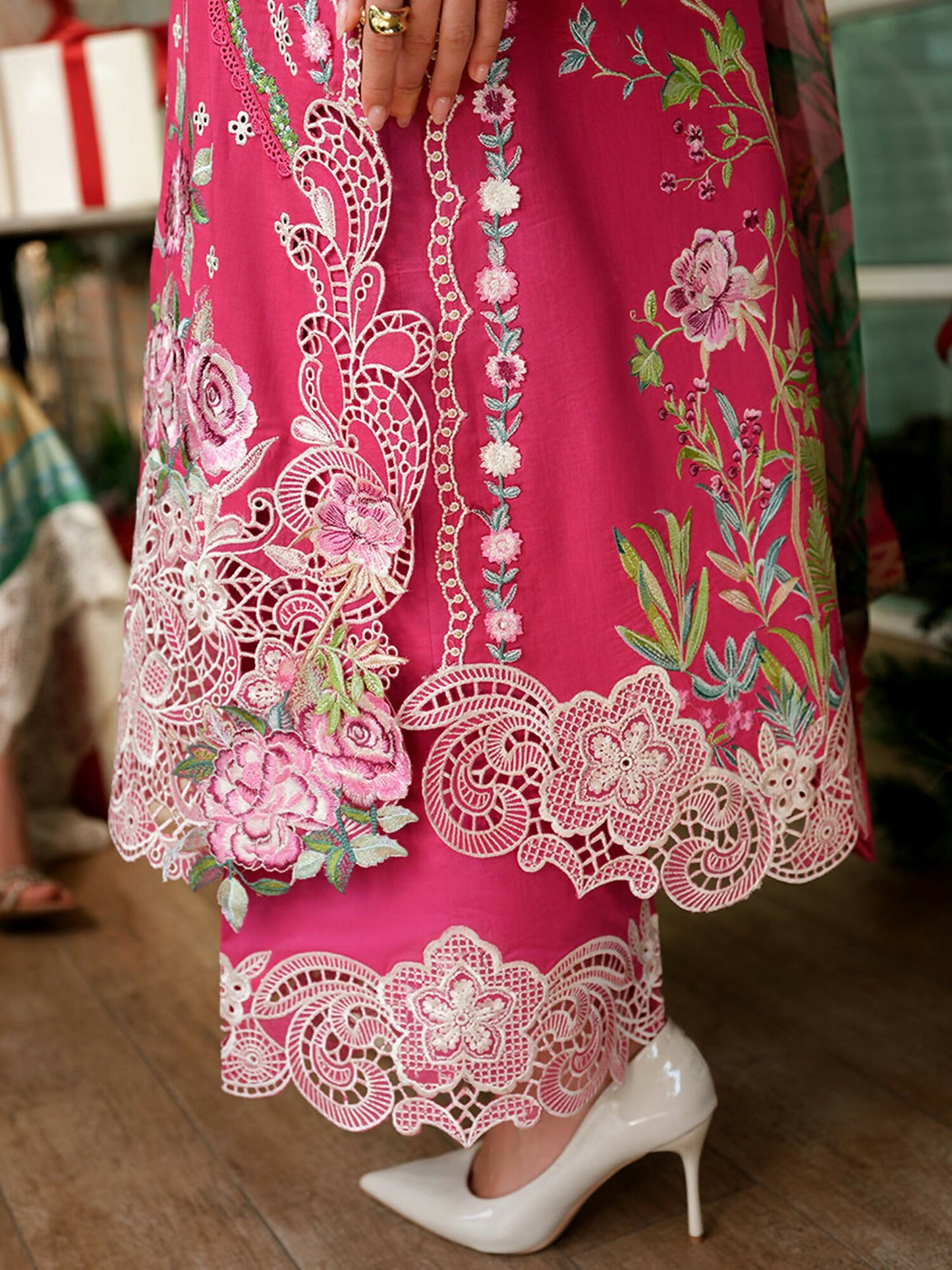 Mushq A Moi Luxury Lawn Embroidered Unstitched 3-Piece Suit-Blushing Rose