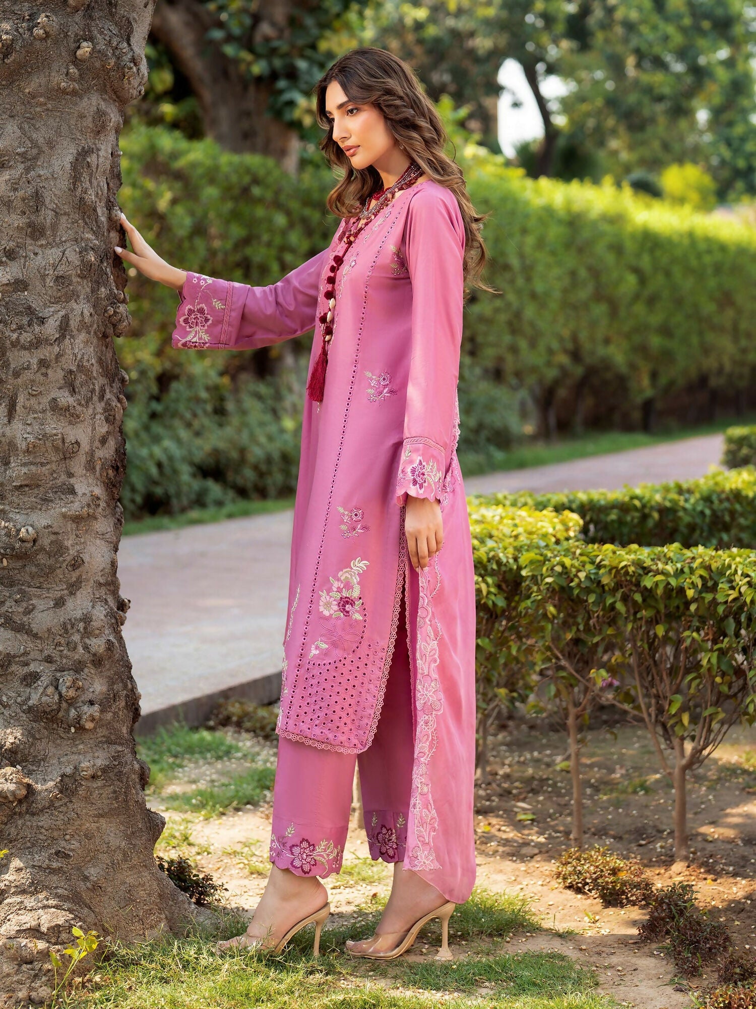 Panache Apparel Rang-e-Bahar Lawn Embroidered Stitched Suit-Suroor
