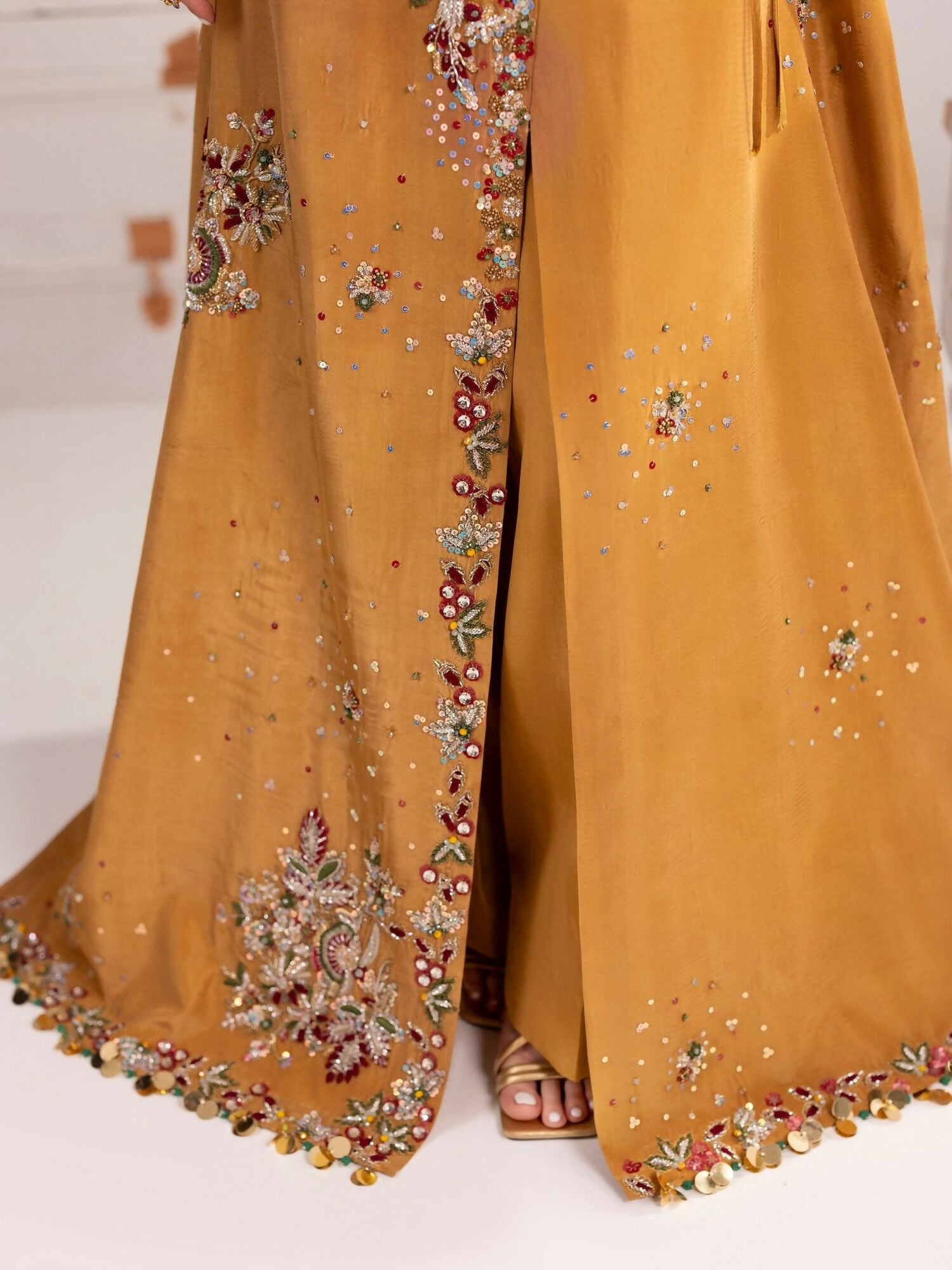 Shurooq Echoes In Bloom Silk Embellished Kaftan Set-Golden Mirage