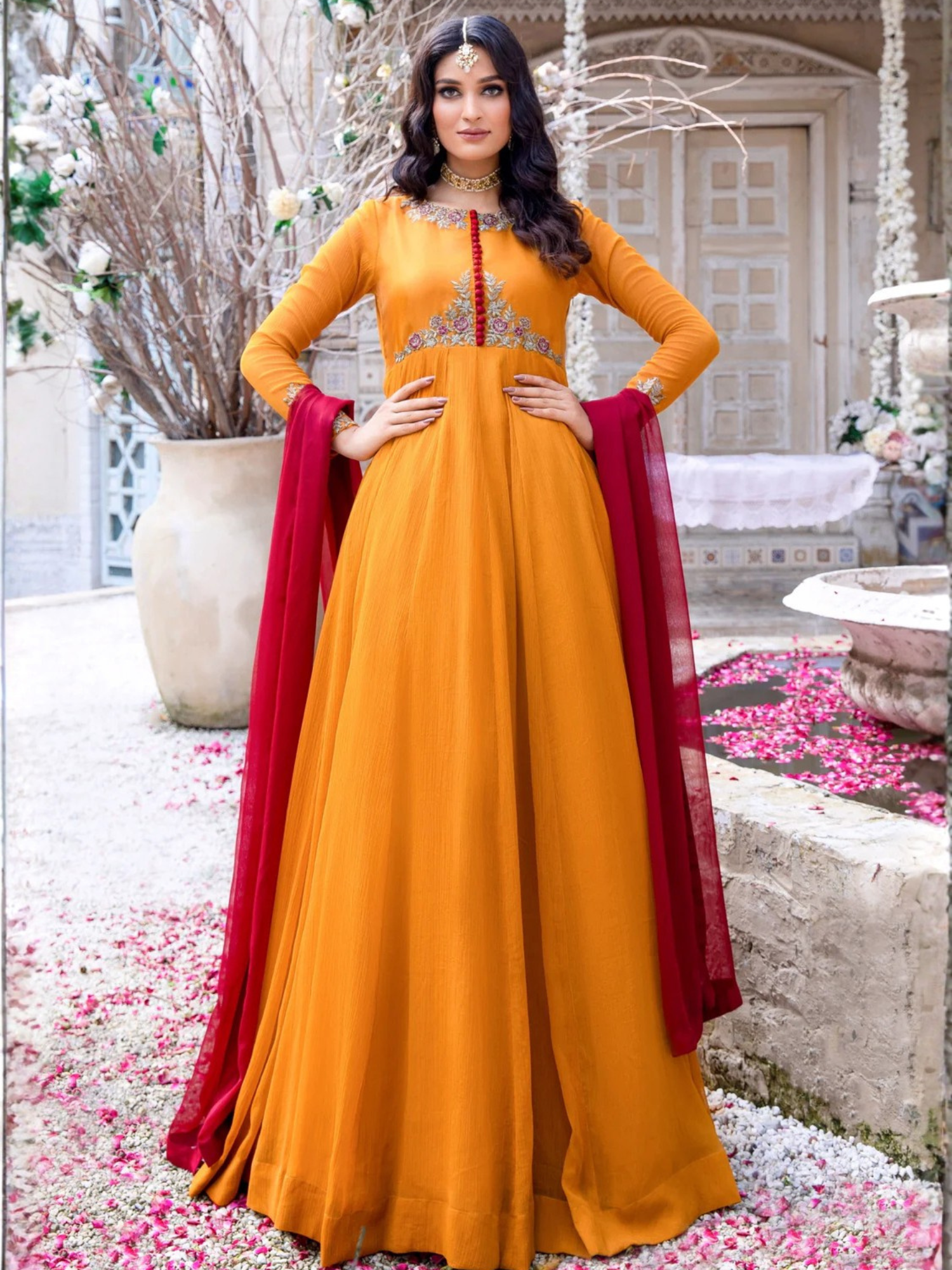 Hani & Umaima Chiffon Embroidered Stitched 2-Piece Suit-Rangreza