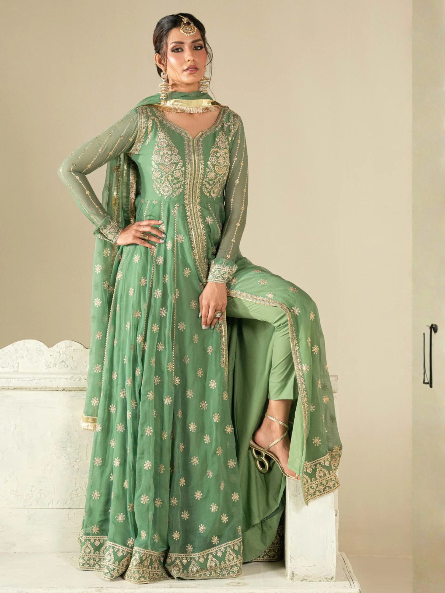 Hani & Umaima Chiffon Embroidered Stitched 3-Piece Suit-Astra