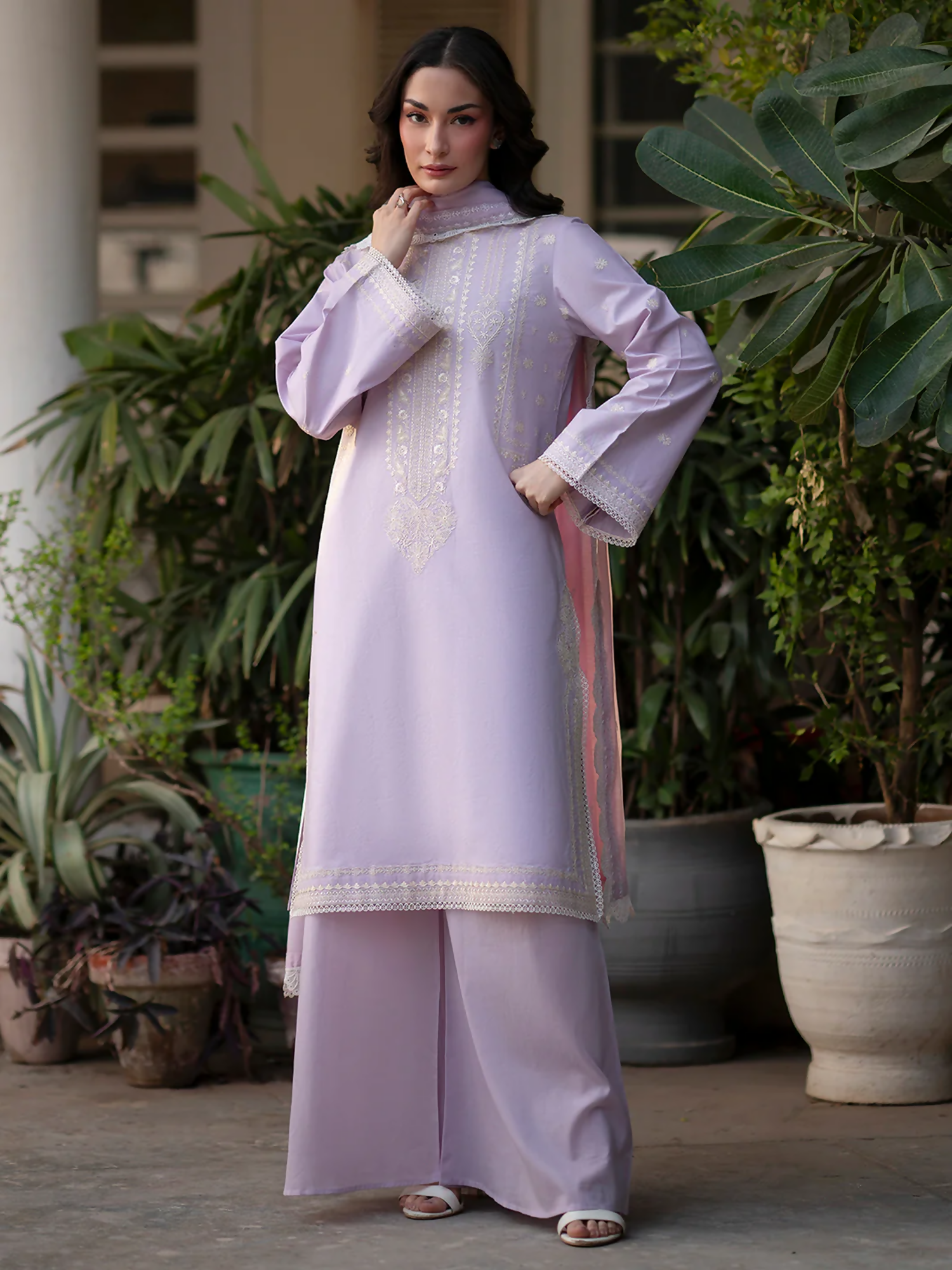Mahnur Ember Lawn Embroidered Unstitched 3-Piece Suit-EM-009