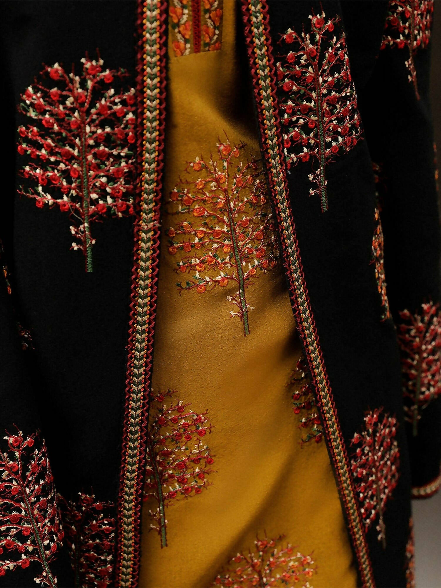 Jugnu by Hussain Rehar Womenswear SS 23/24 Karandi Embroidered 2-Piece Suit-SunFlair