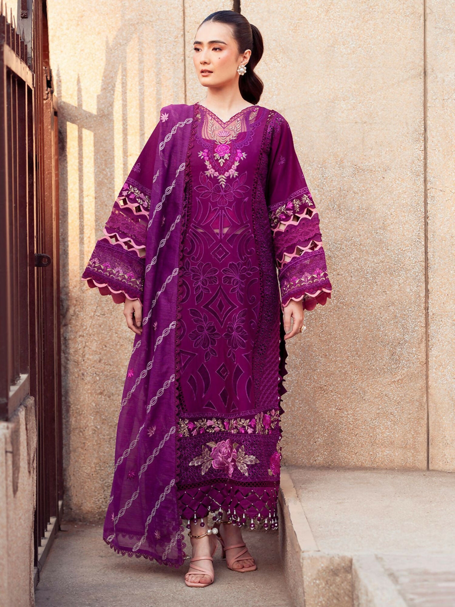 Parishay embroidered lawn front with intricate neckline and borders – stitched 3-piece suit