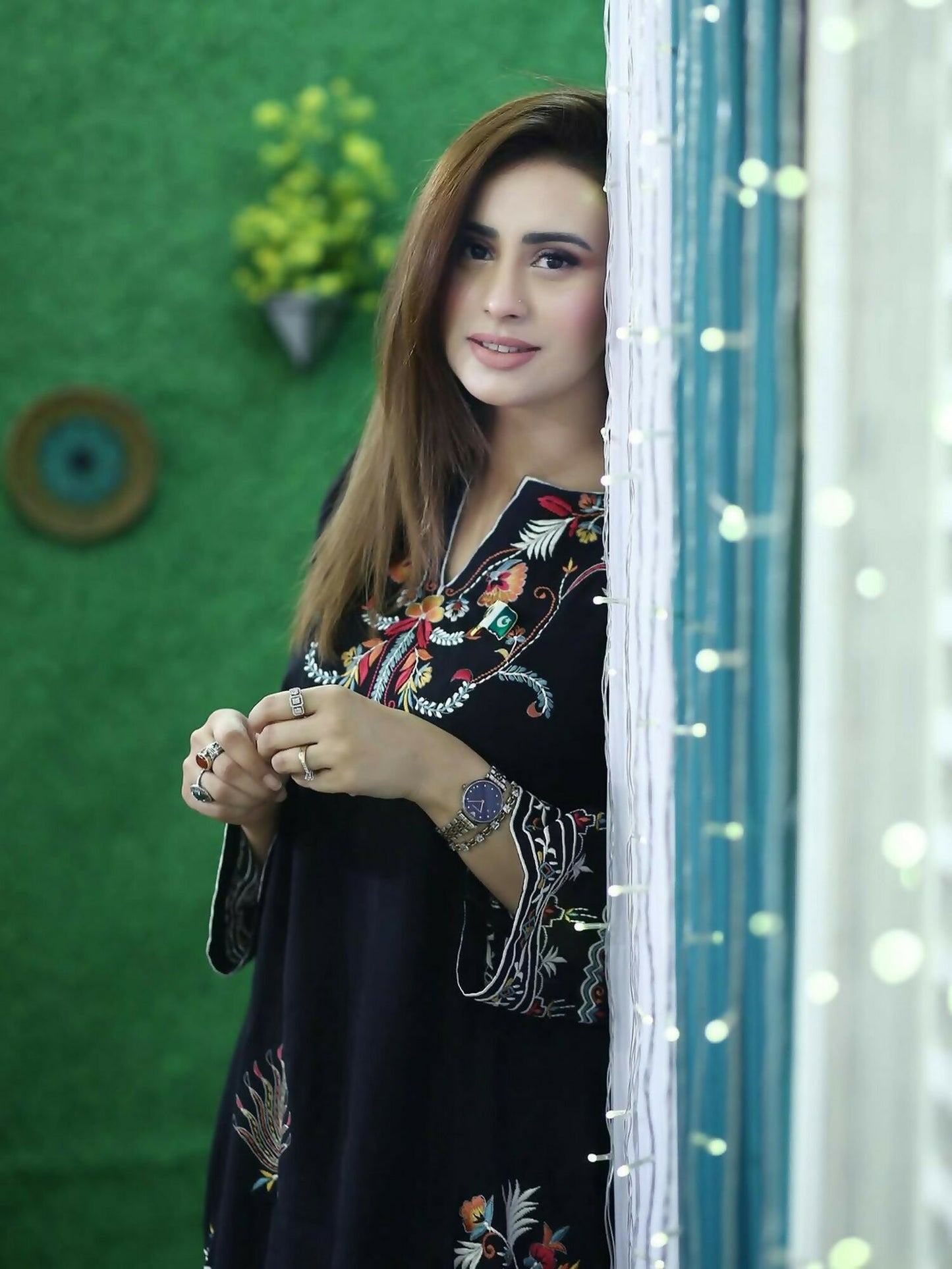 Zeephire Linen Embroidered Stitched 2-Piece Suit-Adaab