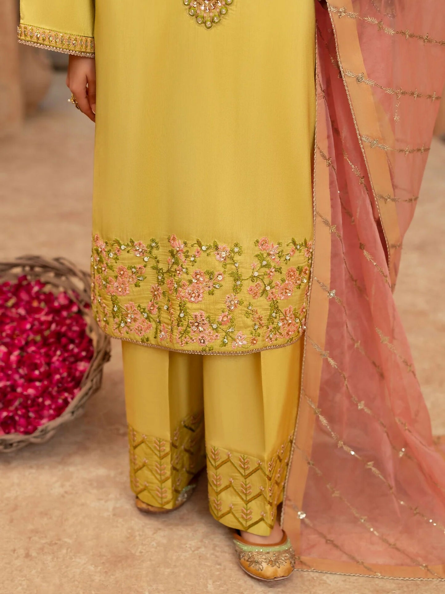 Shurooq Kanpur 1912 Silk Embellished Stitched 3-Piece Suit-Kaiserbagh