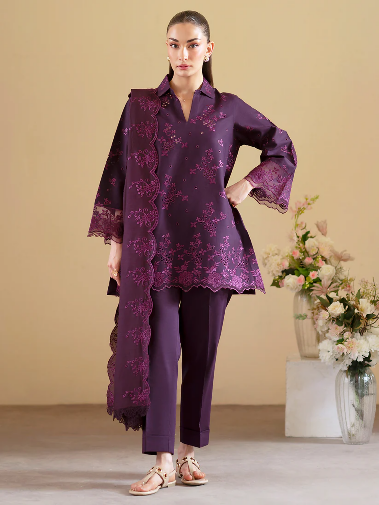 Mahnur Ember Lawn Embroidered Unstitched 3-Piece Suit-EM-001
