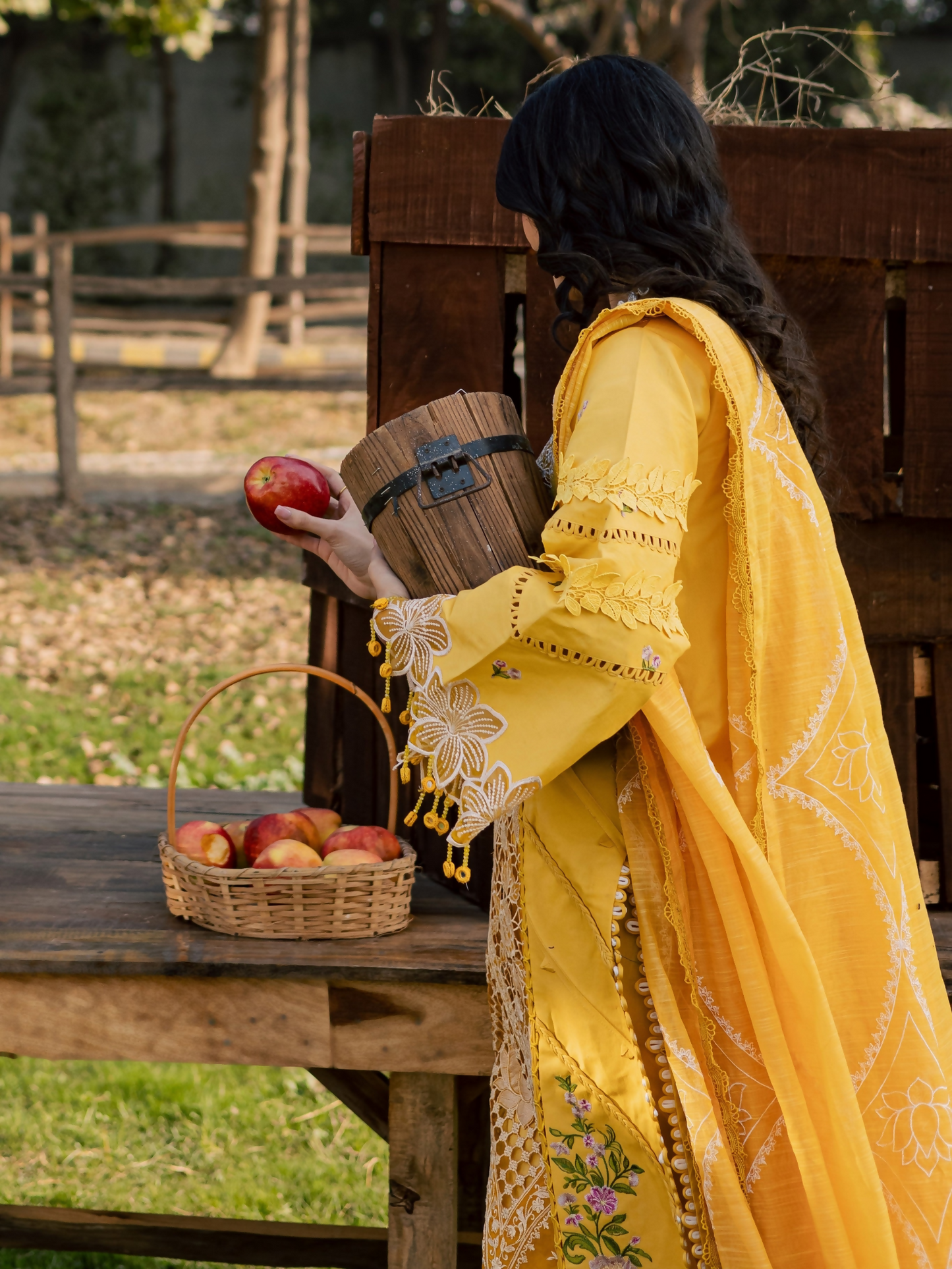 Parishay Summer Queen Vol 2 Lawn Embroidered Unstitched 3-Piece Suit-SQU-02