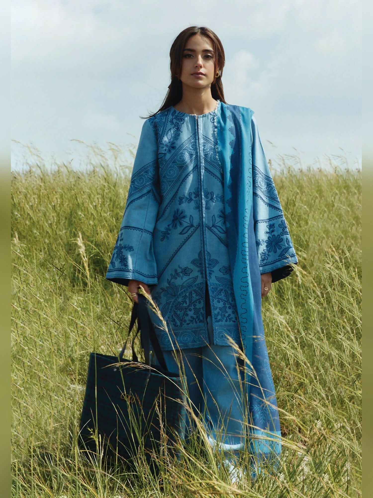 Sky blue embroidered slub khaddar unstitched 3-piece suit with printed shawl by Zara Shahjahan.