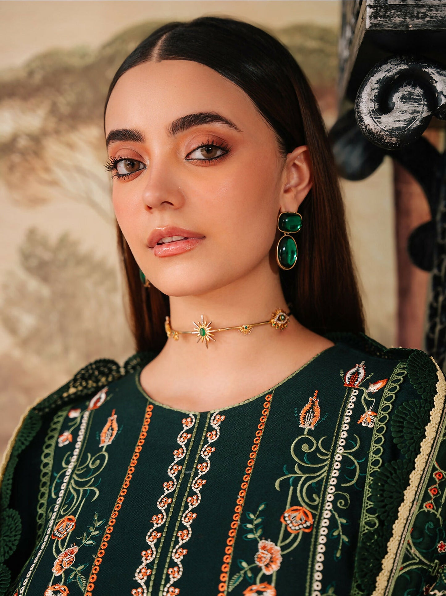 Mahnur Secret Garden Karandi Embroidered Unstitched 3-Piece Suit–SG-007