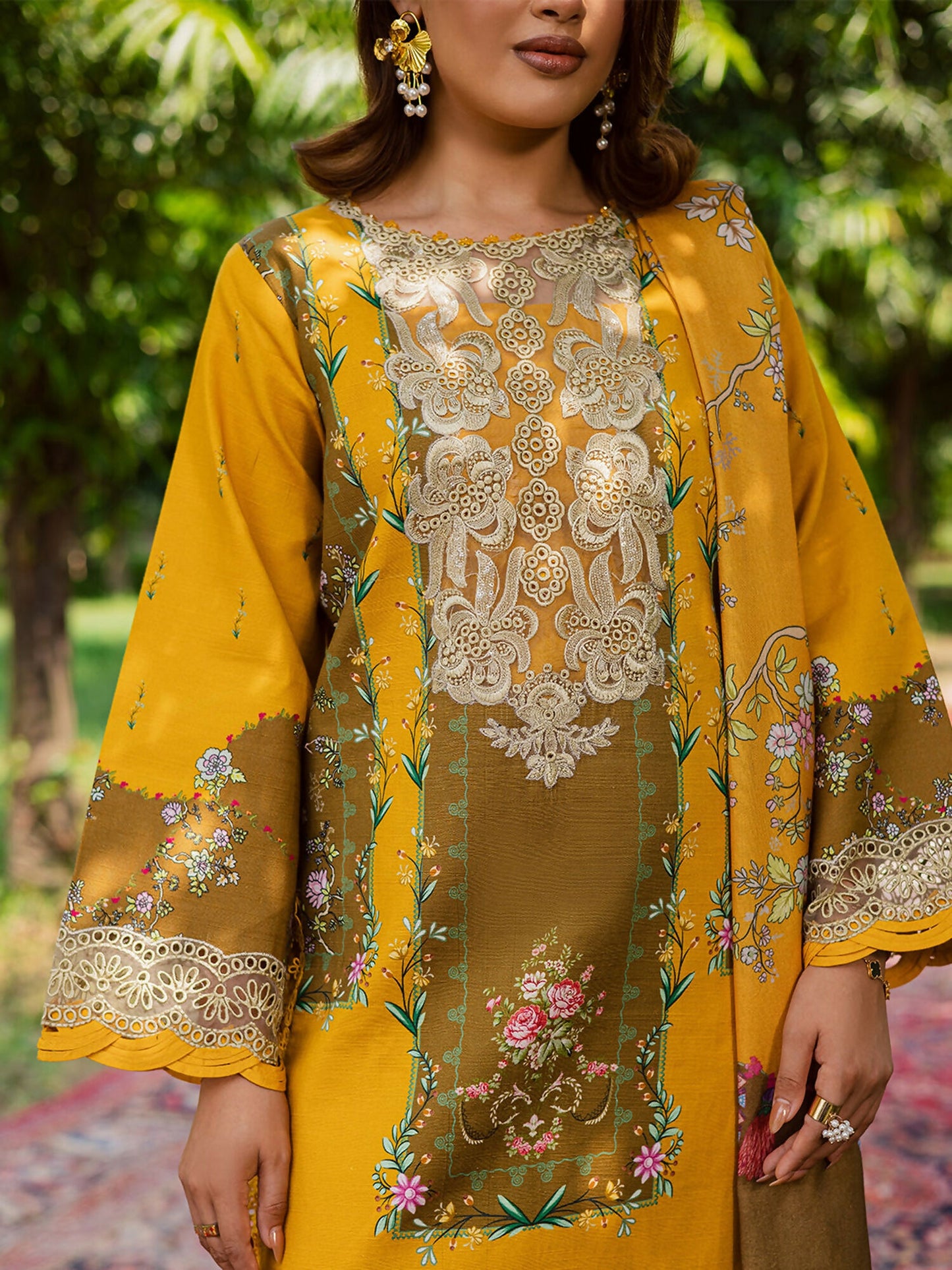 Parishay Rang e Sarma Khaddar Embroidered Unstitched 3-Piece Suit-SAR-14