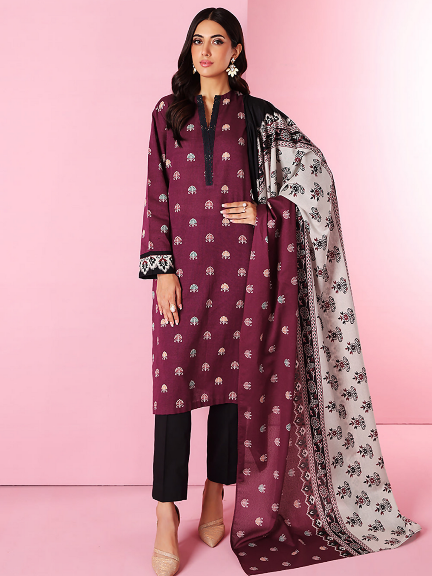 Nishat Khaddar Printed Unstitched 2-Piece Suit-42206263-R