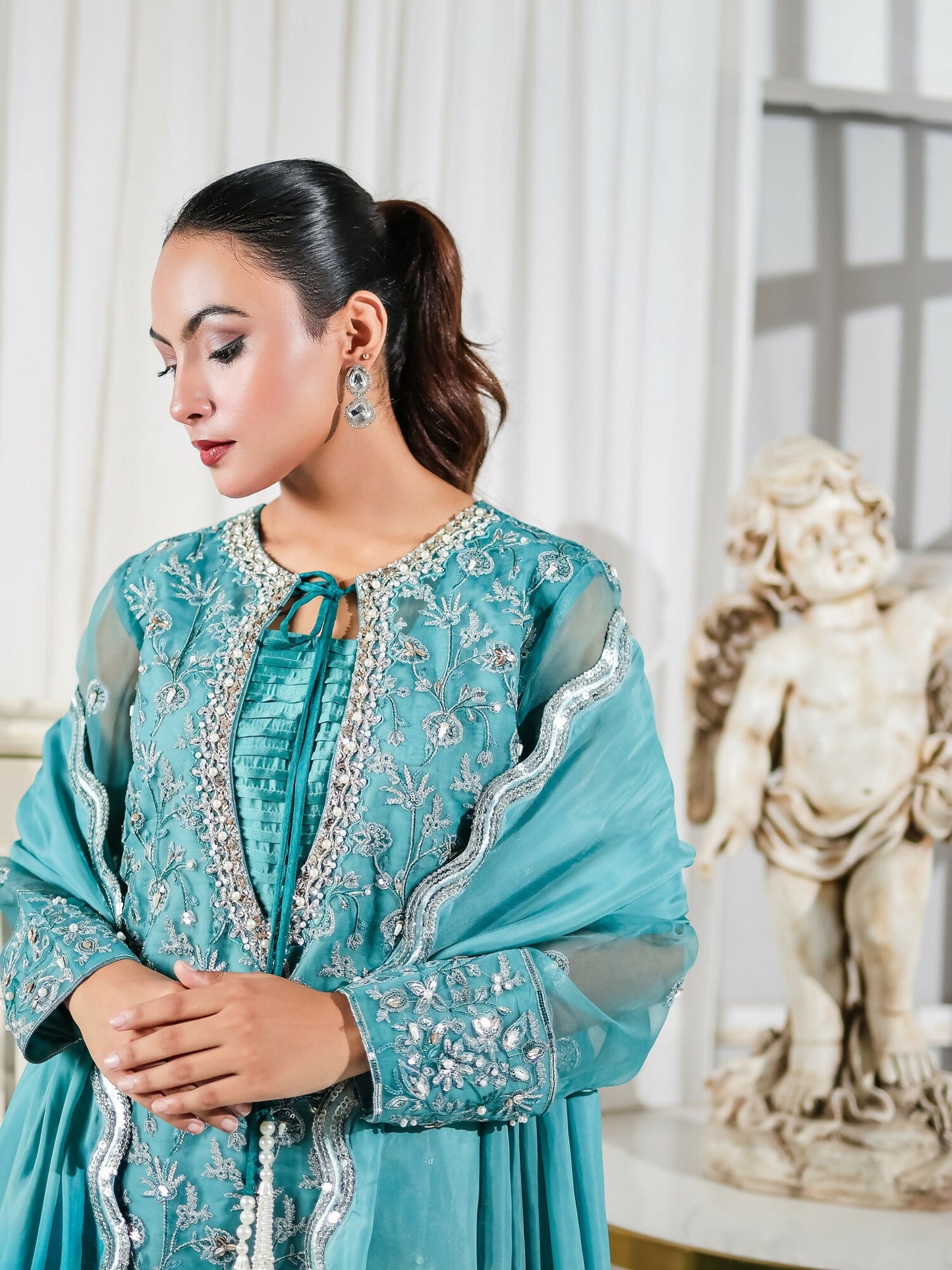 Farooq Hameed Studio Pariza Lux Festive'25 Organza Embroidered Stitched 3-Piece Suit-Jeseria