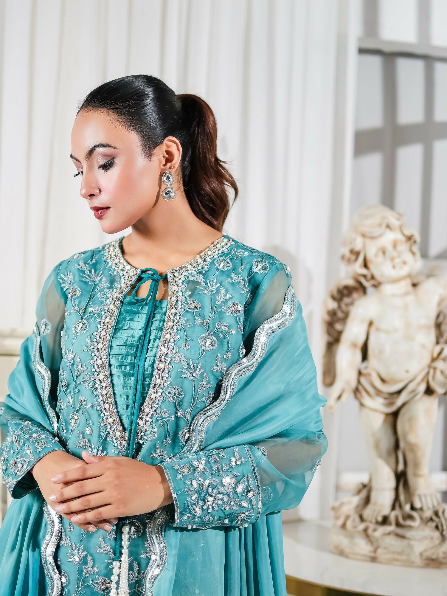 Farooq Hameed Studio Pariza Lux Festive'25 Organza Embroidered Stitched 3-Piece Suit-Jeseria