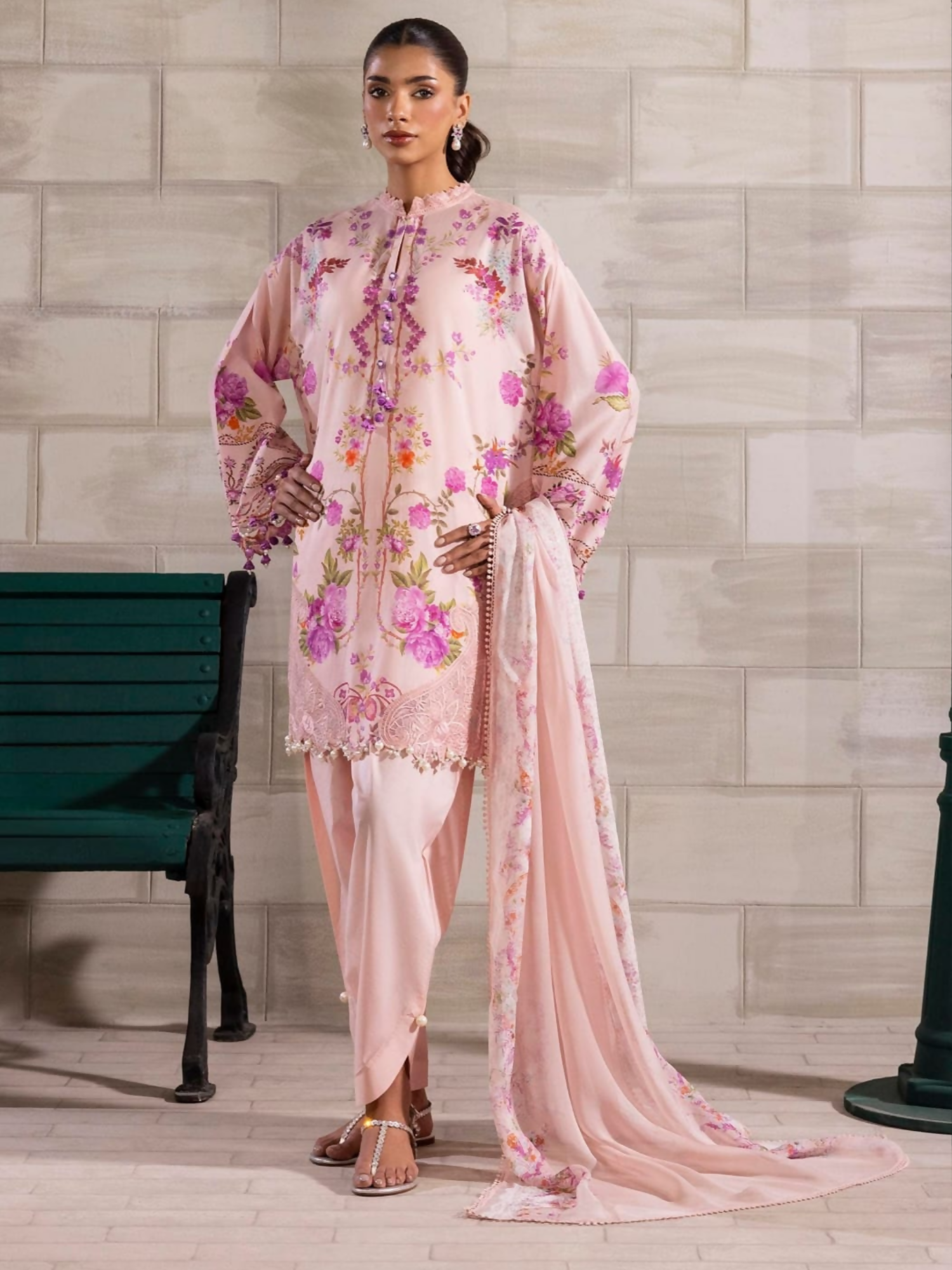 Sana Safinaz Lawn Embroidered Unstitched 3-Piece Suit-M251-026B-3CI