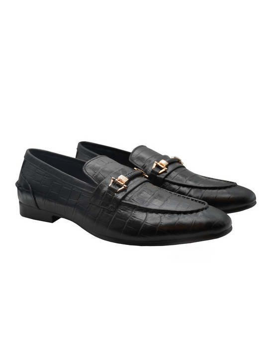 Sleek black semi-formal cow leather shoes with a polished finish and rubber sole, designed for versatile, all-day comfort.