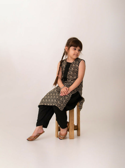 Kidoz Kloset Cotton Lawn Printed Stitched 2-Piece Suit-Tiny Tones