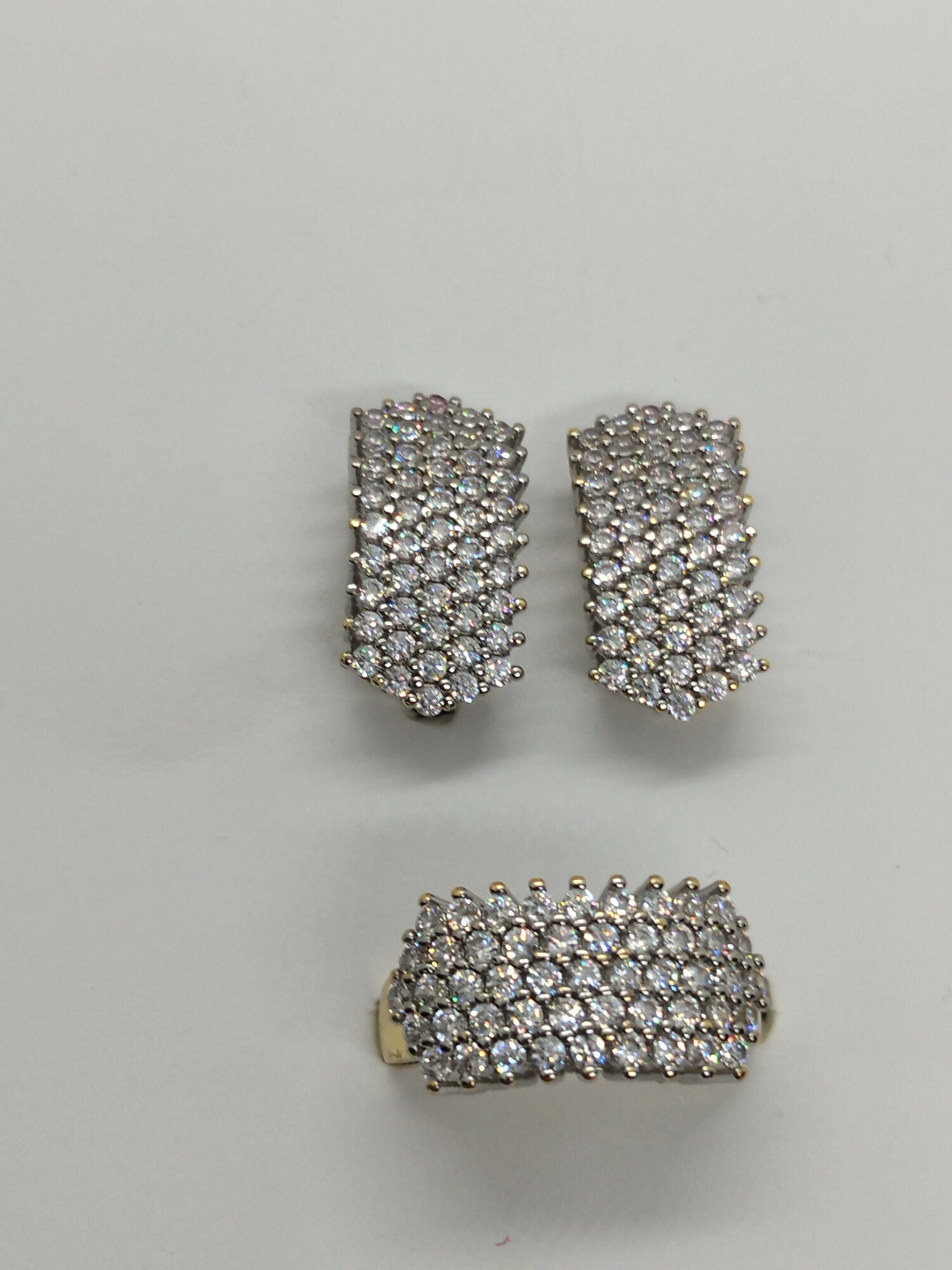 H&A Jewellery Dual Tone Stud Earrings and Ring Set