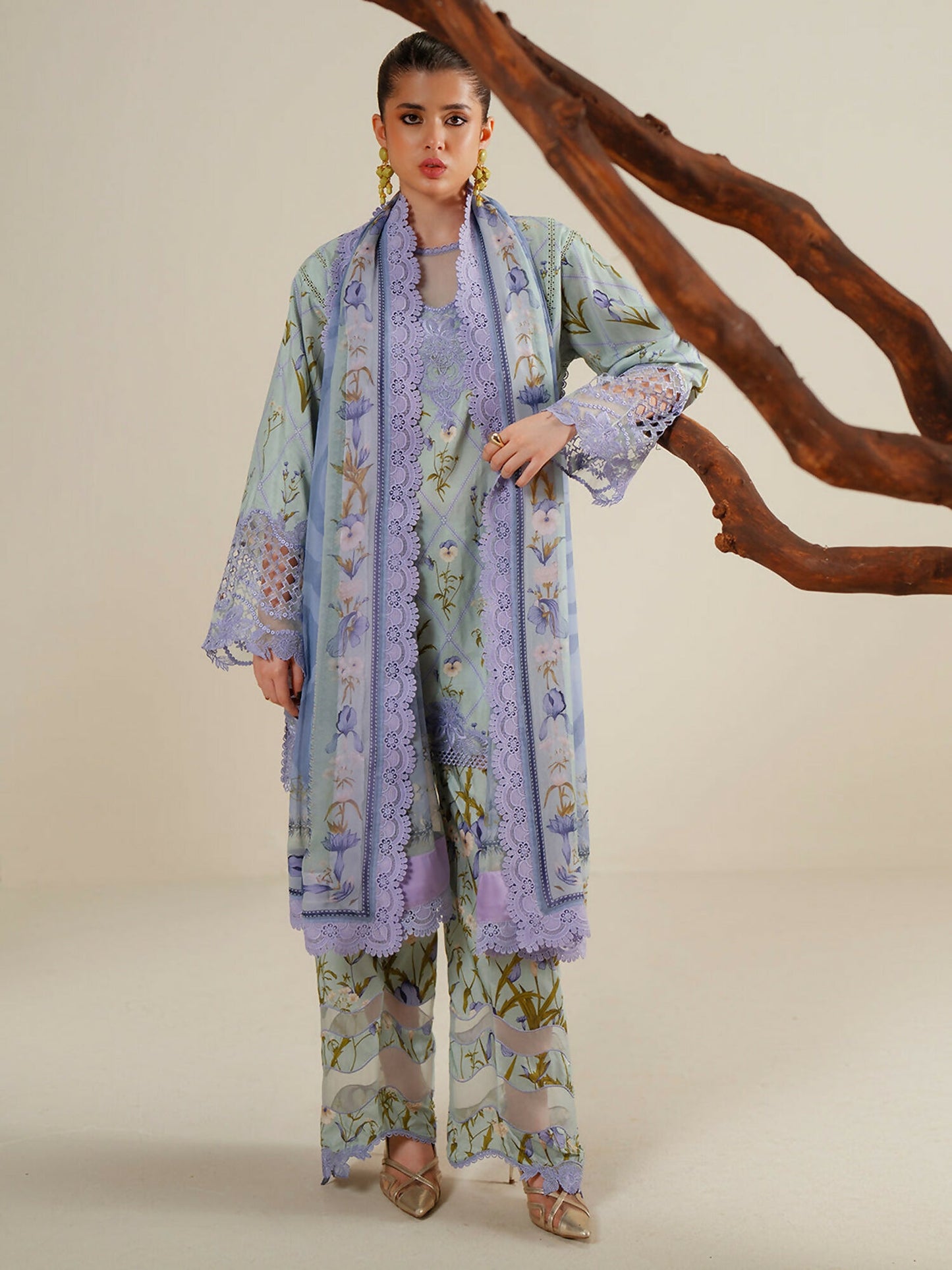 Binilyas Eres Bonita Viscose Embroidered Stitched 3-Piece Suit-1103-A