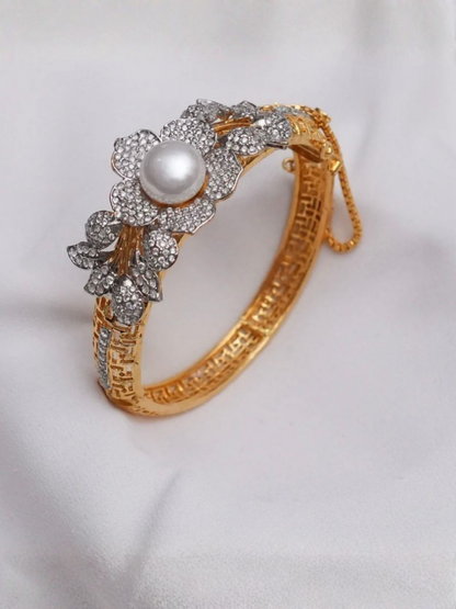 Fashion Hub by Noor Bilal - Gold Plated 3D Flower Bracelet