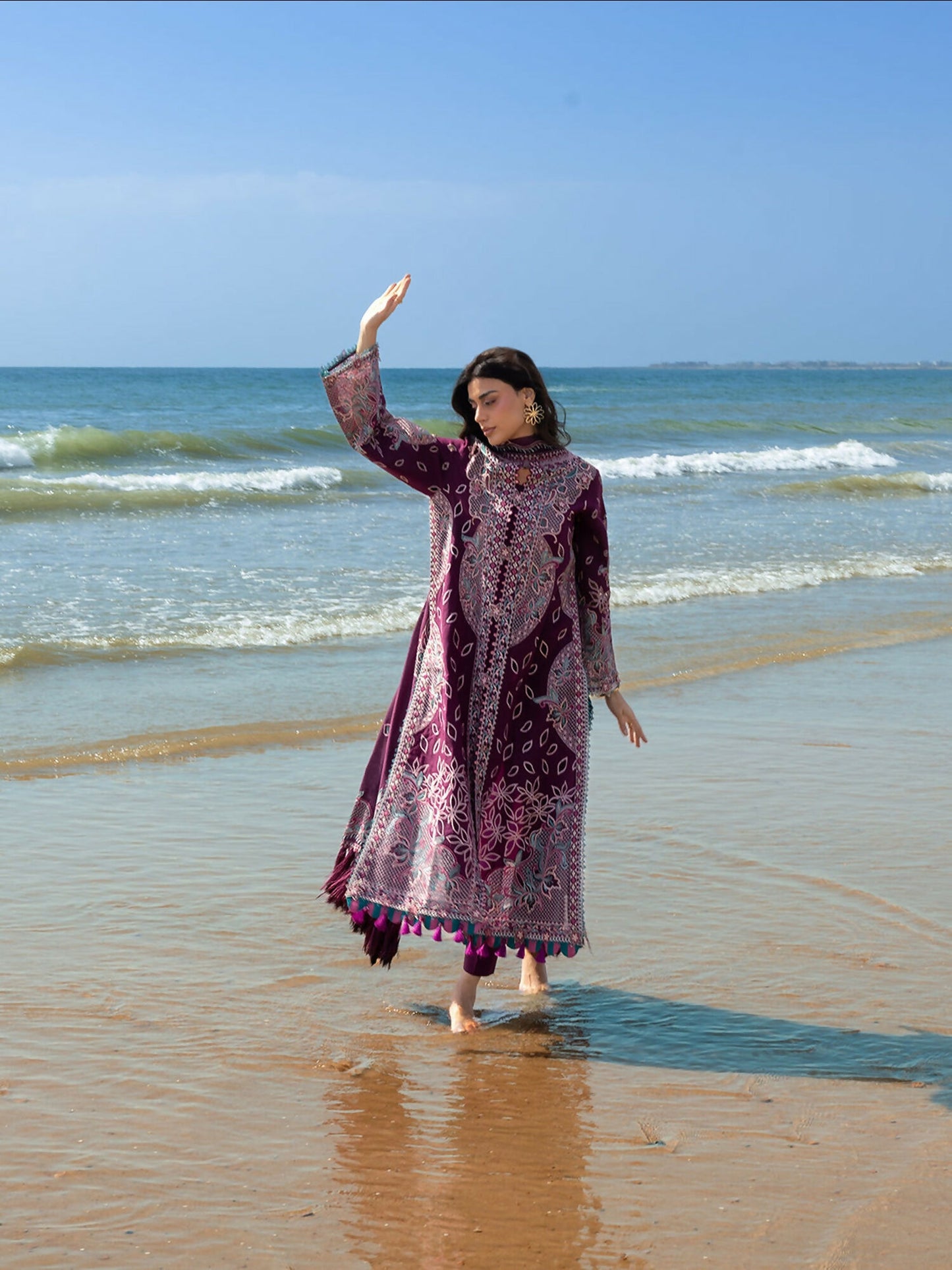 Mahnur Sirene Luxury Lawn'26 Embroidered Stitched 3-Piece Suit-S-01