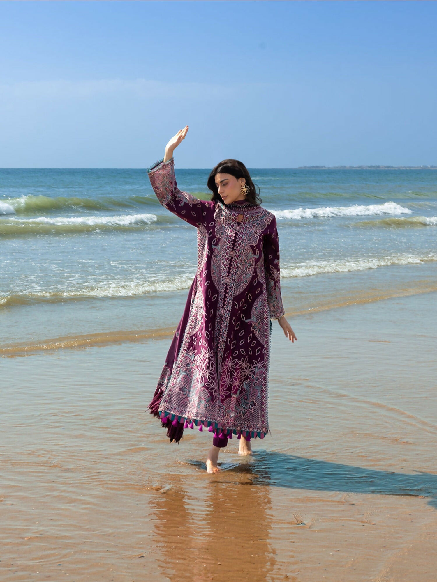 Mahnur Sirene Luxury Lawn'26 Embroidered Stitched 3-Piece Suit-S-01