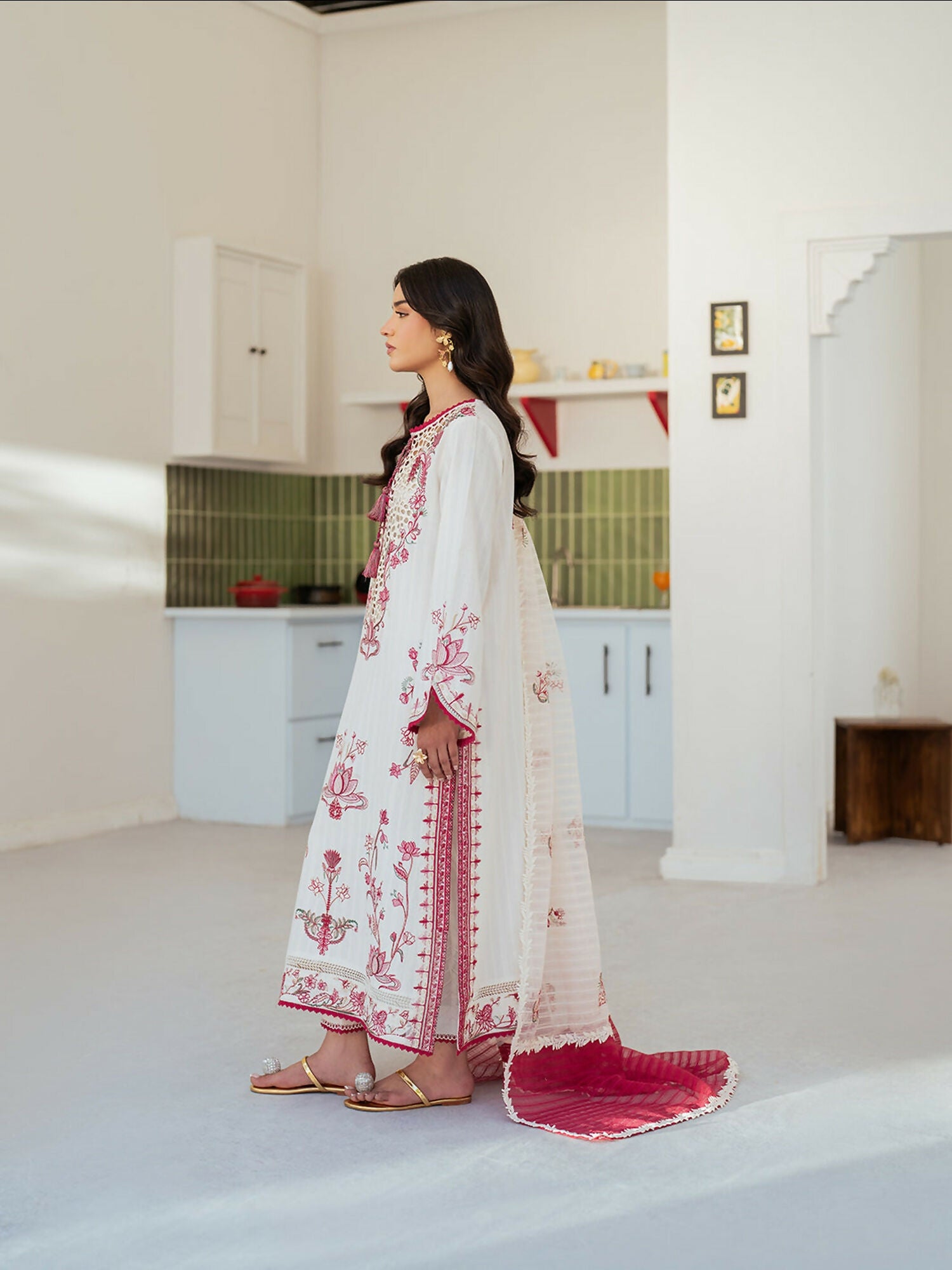 Mahnur Sera Pret '26 Jacquard Lawn Embroidered Unstitched 3-Piece Suit-SP-05