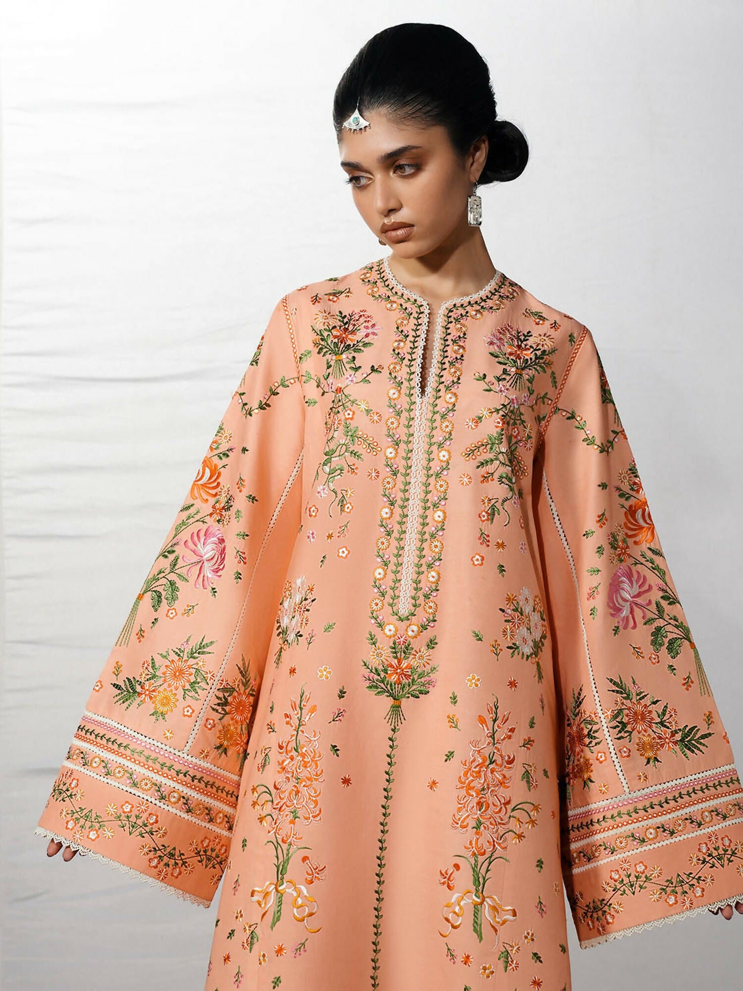 Jugnu by Hussain Rehar The Reserved View SS/Edit I Cotton Embroidered Unstitched 3-Piece Suit-Zerah