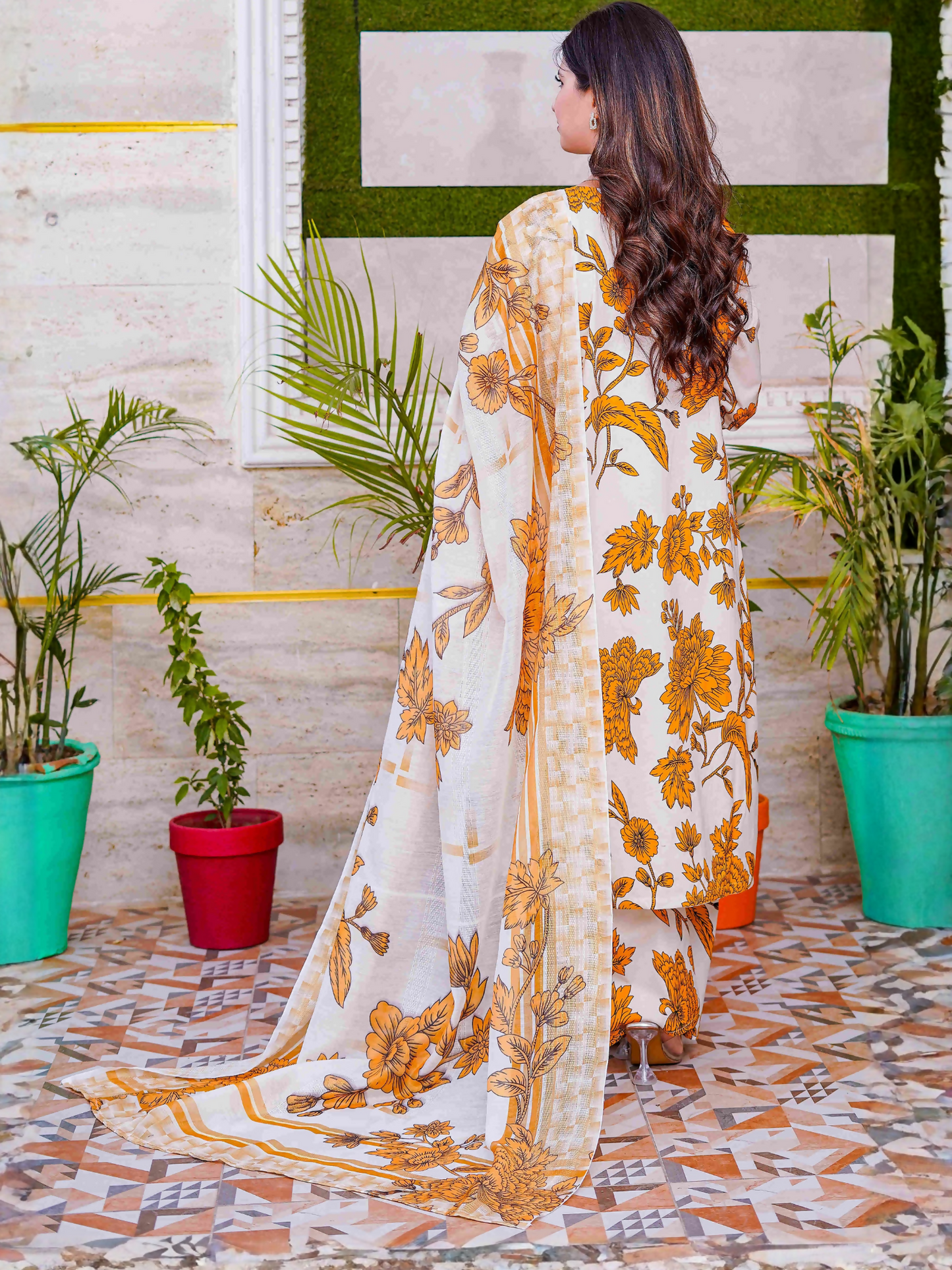 MH Cloth House Cotton Lawn Embroidered Stitched 3-Piece Suit-Hooriyah