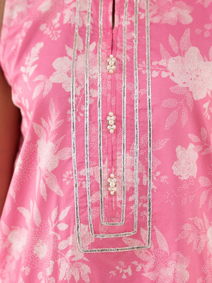 Sapphire Lawn Printed Unstitched 3-Piece Suit