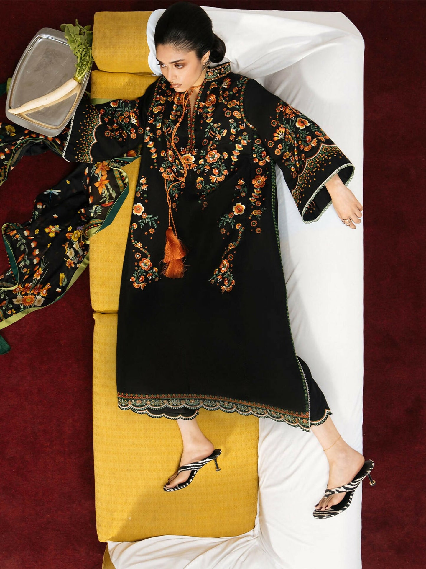 Jugnu by Hussain Rehar The Reserved View SS/Edit I Cotton Embroidered Unstitched 3-Piece Suit-Bahri