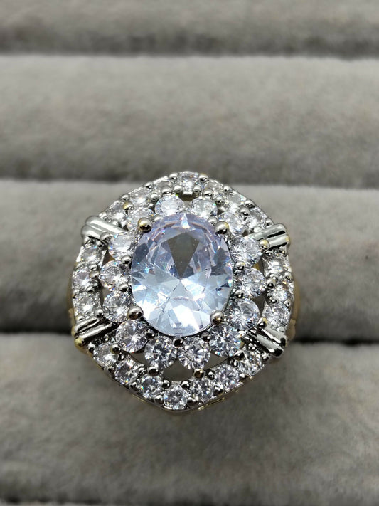 H&A Jewellery 18K Gold Polished Zircon Halo Ring