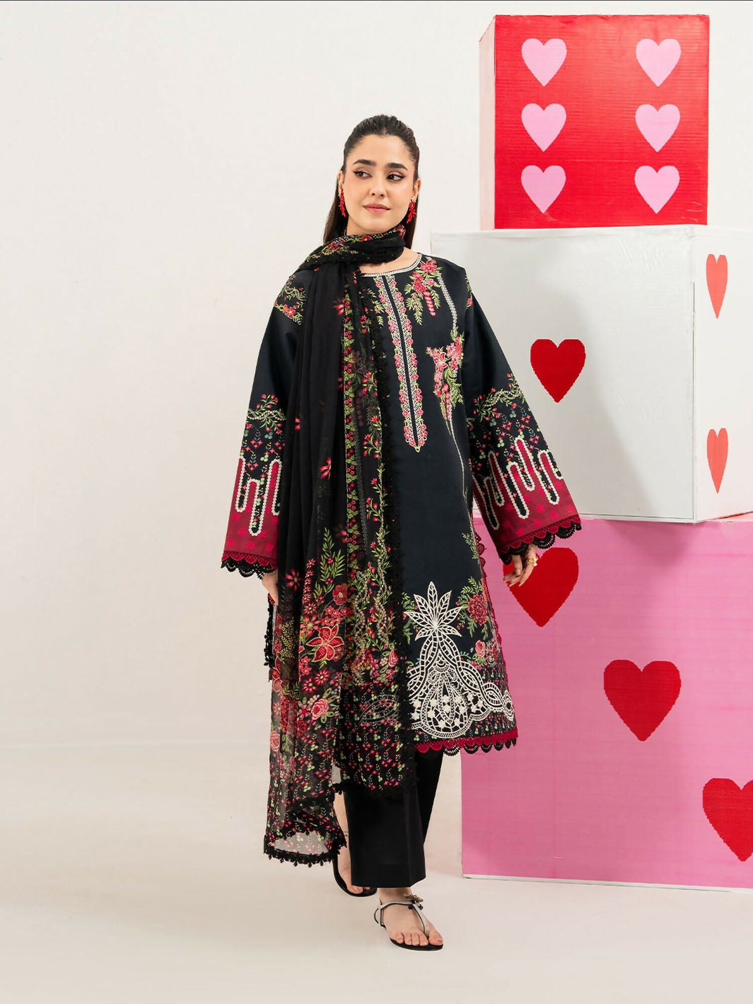 Mahnur Anaya Lawn Vol-1 Embroidered Unstitched 3-Piece Suit-ANA-004